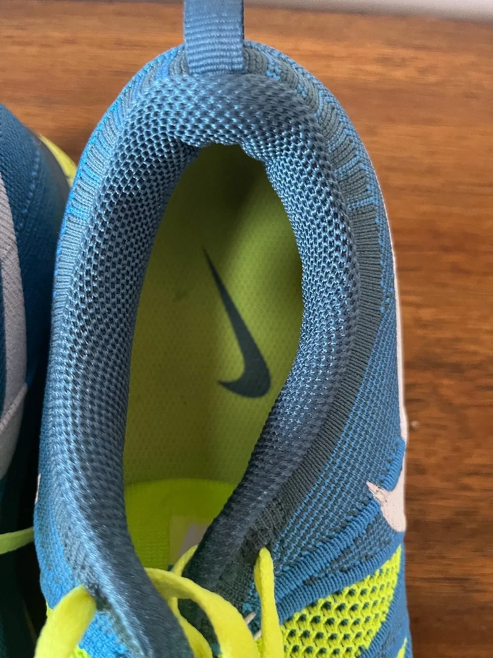 Nike men’s flyknit
